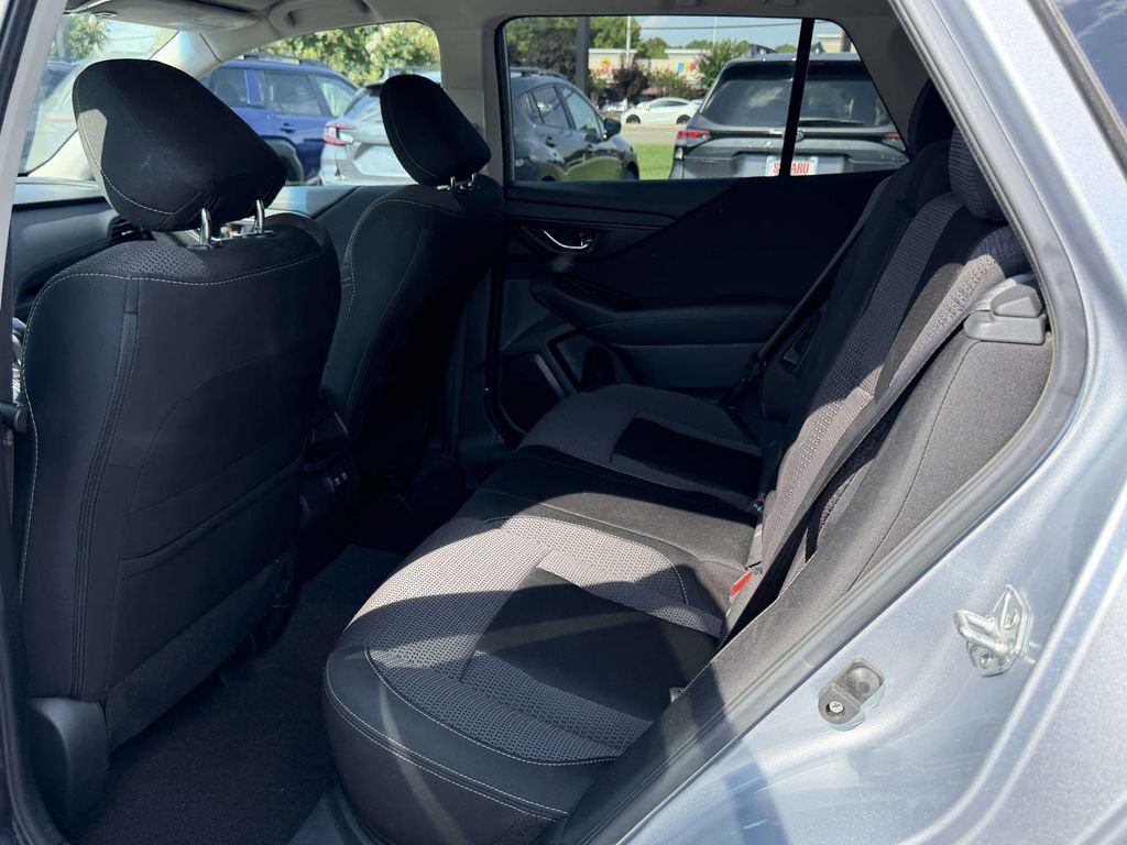 Used 2021 Subaru Outback Premium AWD/4WD image 15