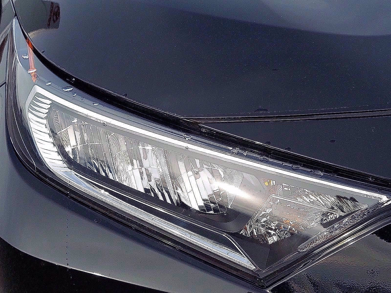 Certified 2019 Toyota RAV4 XLE image 10