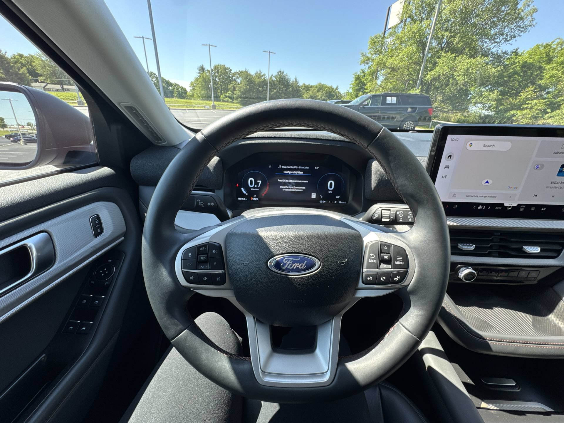 Used 2025 Ford Explorer Active w/ Active Comfort Package AWD/4WD image 14