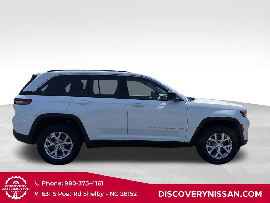 Used 2022 Jeep Grand Cherokee Limited AWD/4WD image 5