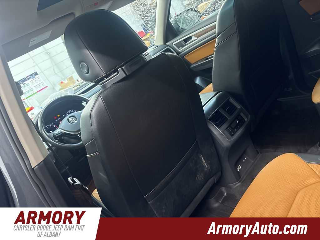 Used 2018 Volkswagen Atlas SEL Premium image 28