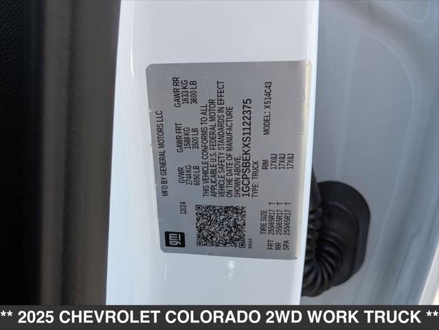 Used 2025 Chevrolet Colorado W/T RWD image 23