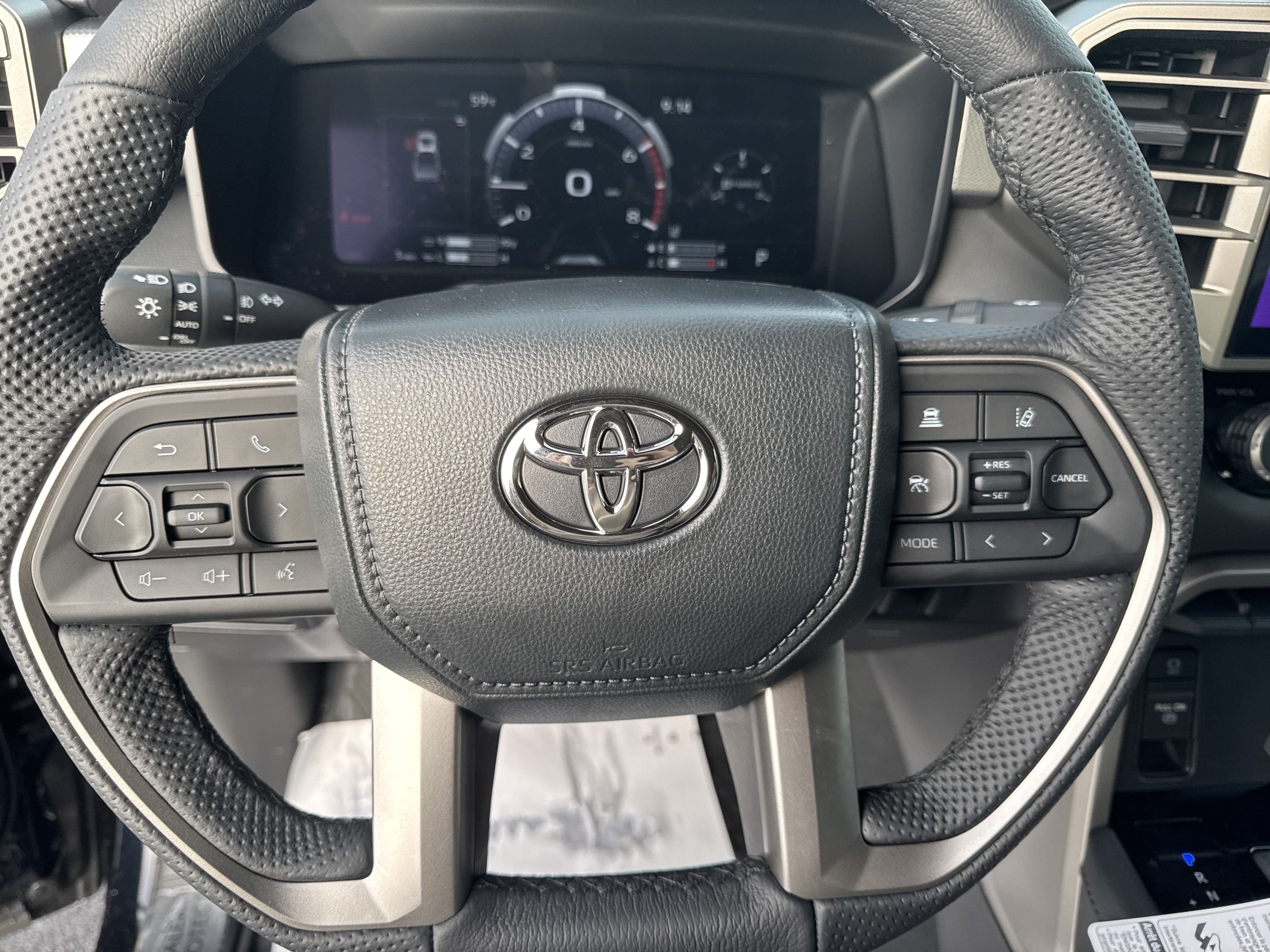 New 2025 Toyota Tundra Limited AWD/4WD image 17