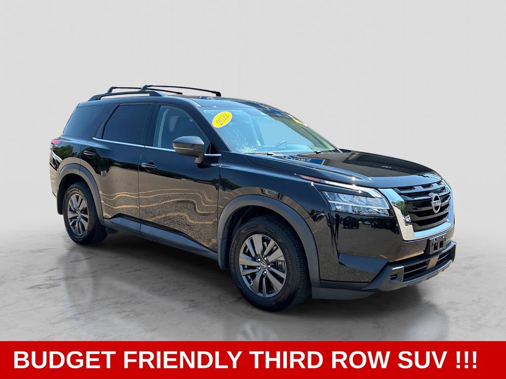 Certified 2022 Nissan Pathfinder SV FWD image 3