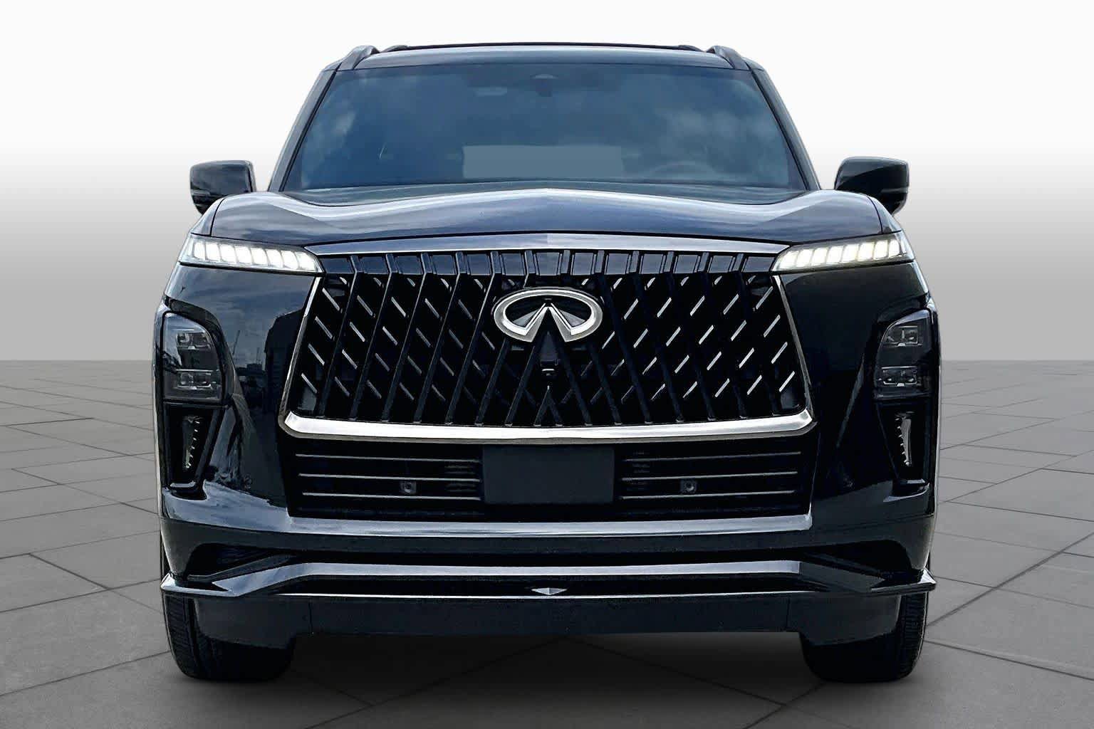 Used 2026 INFINITI QX80 4WD w/ Sport Exterior Package image 4