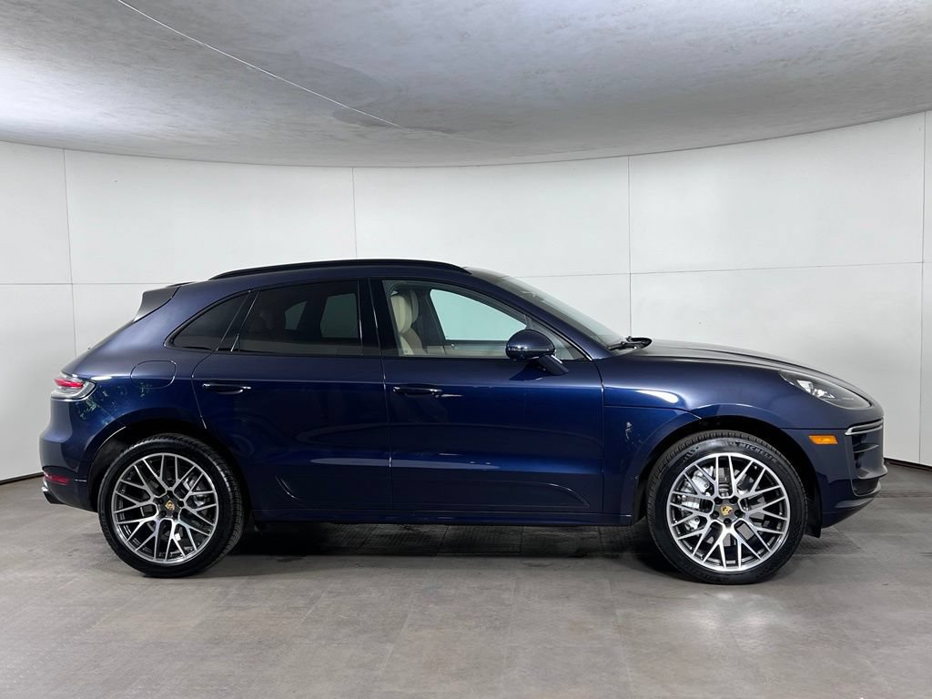 Certified 2020 Porsche Macan Turbo AWD/4WD image 8