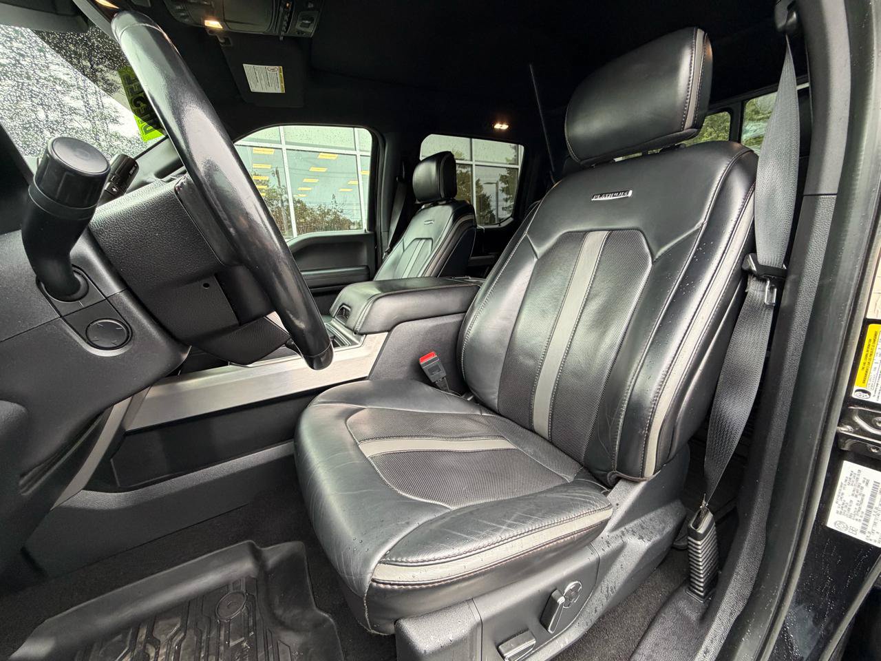 Used 2019 Ford F250 Platinum w/ Platinum Ultimate Package AWD/4WD image 26