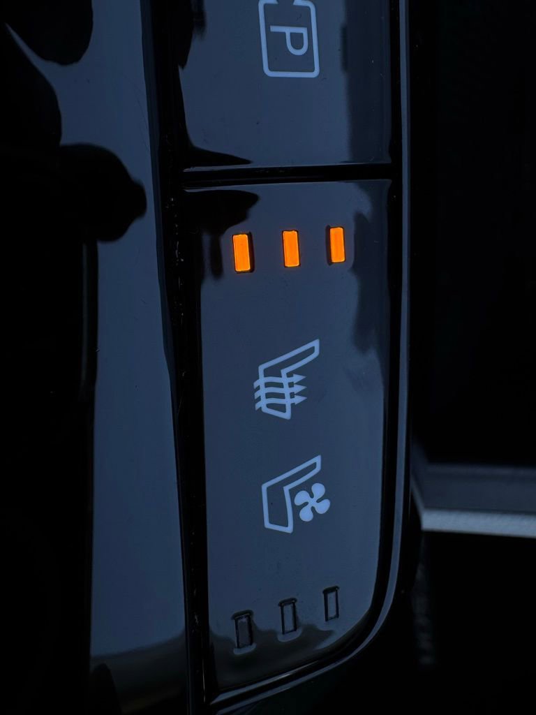 Certified 2023 Hyundai Tucson Limited image 34