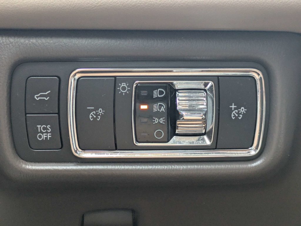 Used 2022 Lincoln Nautilus Reserve w/ Luxury Package FWD image 27