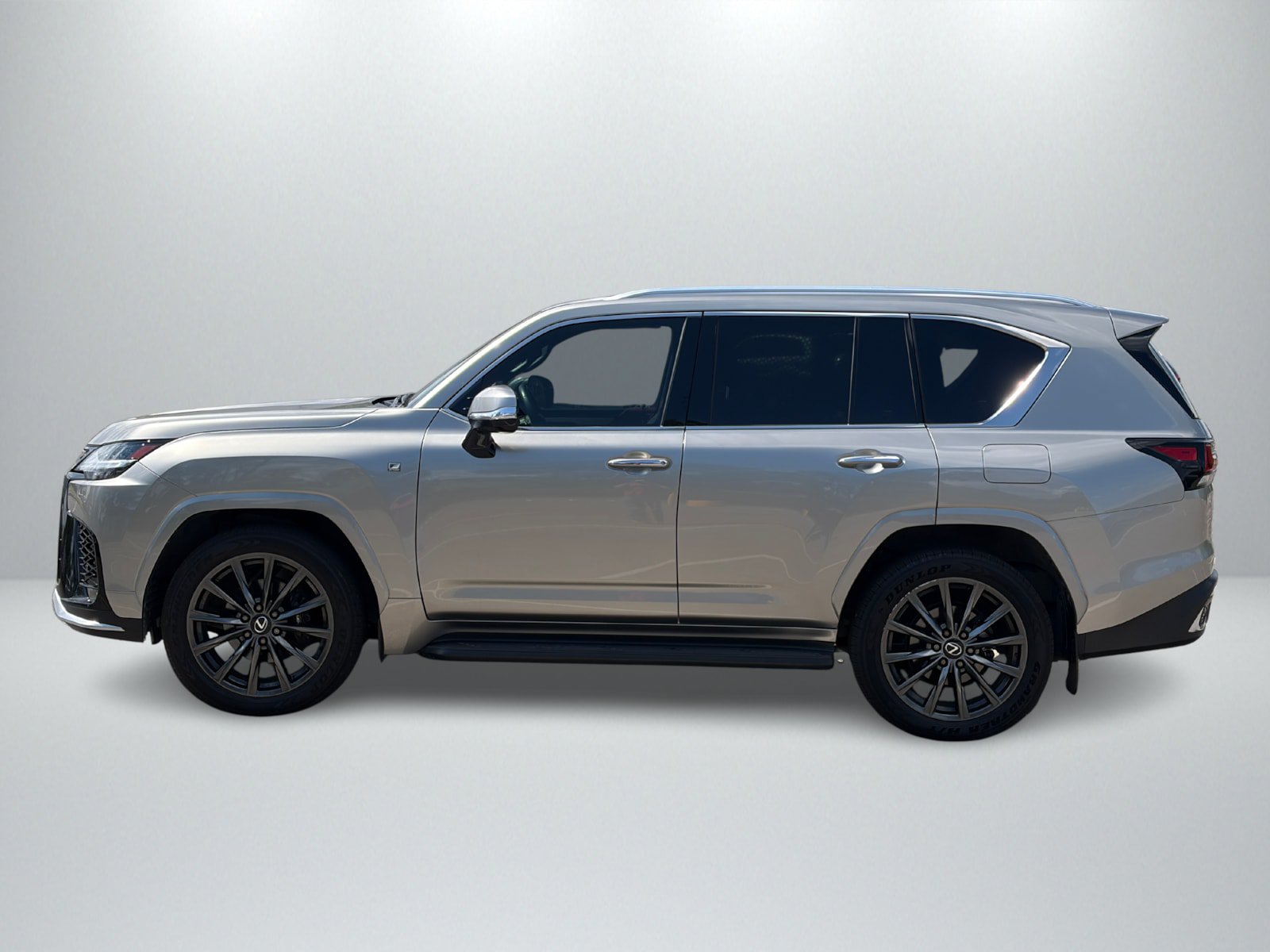 Used 2024 Lexus LX 600 F Sport AWD/4WD image 2