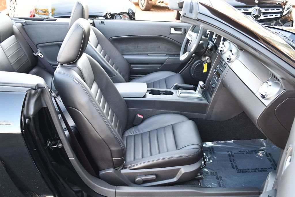 Used 2007 Ford Mustang GT RWD image 61