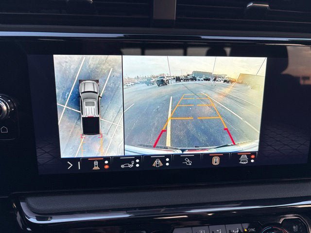 Used 2024 GMC Sierra 1500 AT4 w/ Technology Package AWD/4WD image 32