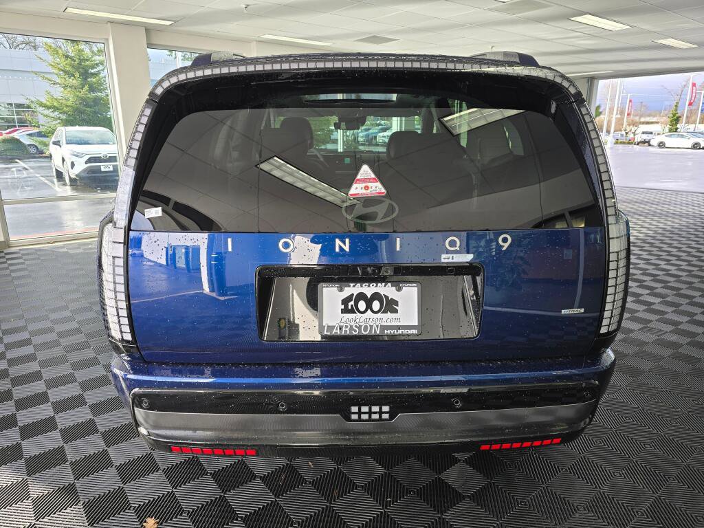 New 2026 Hyundai Ioniq 9 Calligraphy AWD/4WD image 4