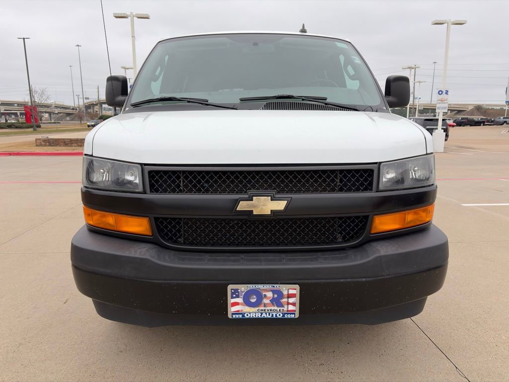 Used 2023 Chevrolet Express 3500 LS image 3