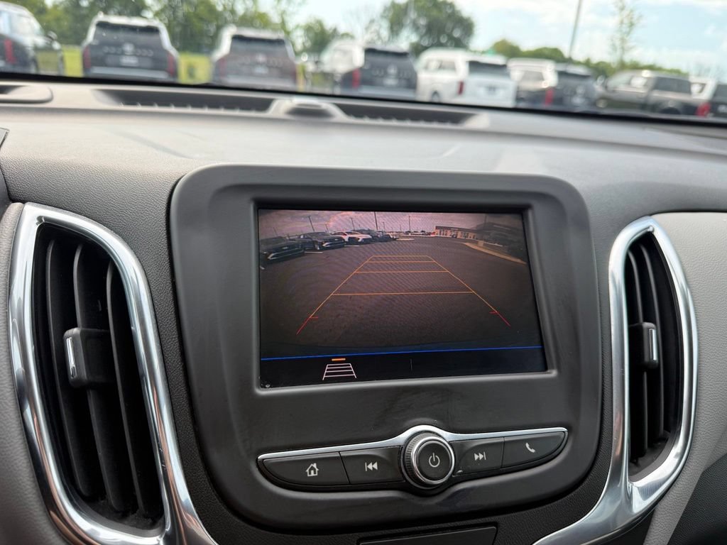Used 2021 Chevrolet Equinox LT FWD image 17