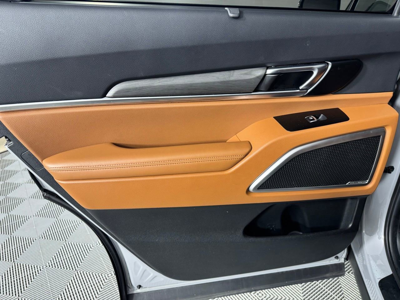 Used 2024 Kia Telluride EX X-Line image 24