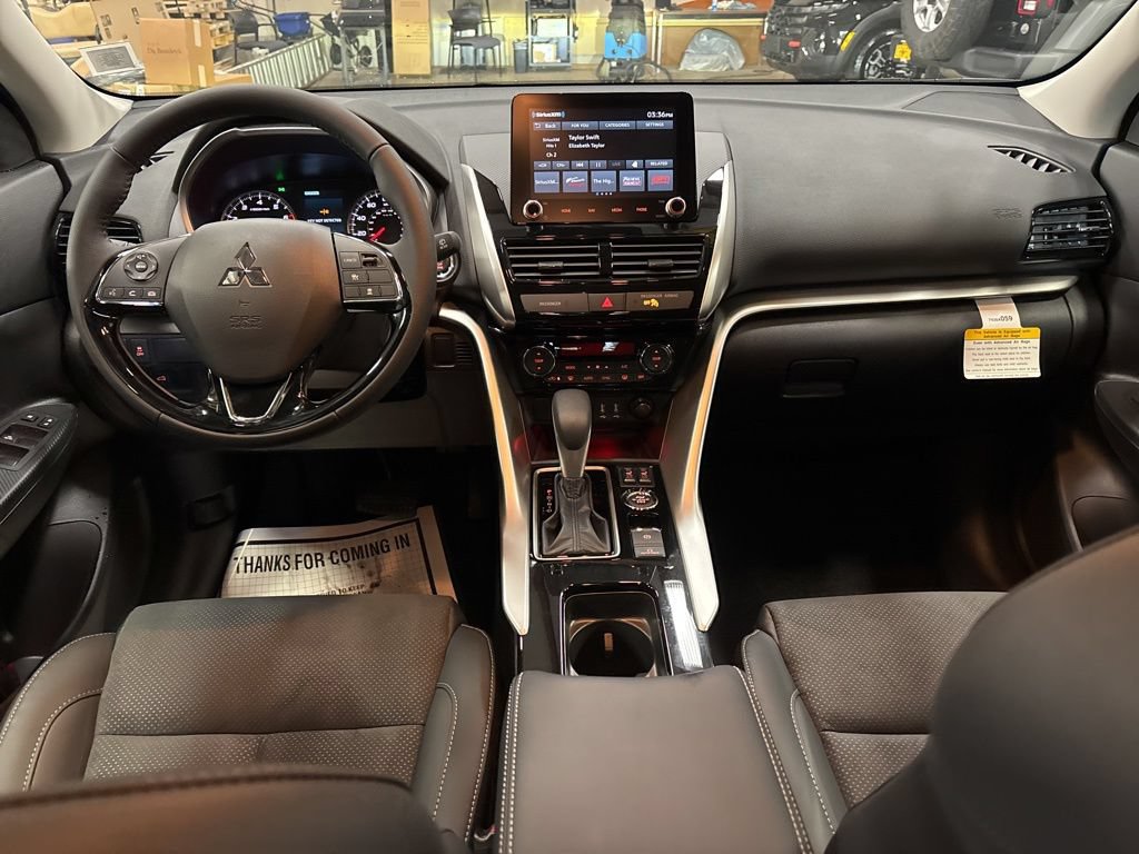 Used 2024 Mitsubishi Eclipse Cross SE AWD/4WD image 28