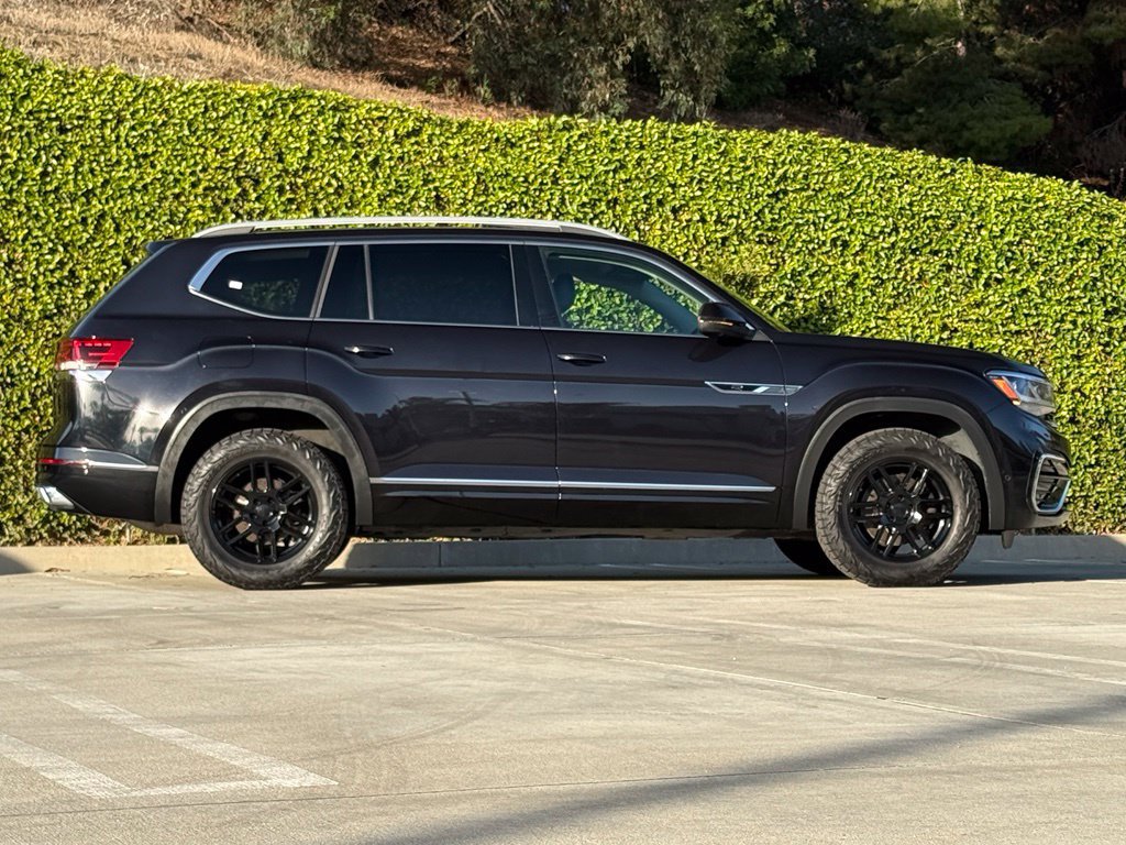 Used 2022 Volkswagen Atlas SEL Premium AWD/4WD image 13