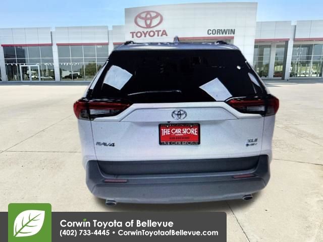 Used 2025 Toyota RAV4 XLE image 23