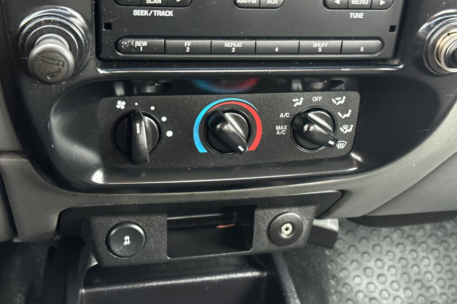 Used 2011 Ford Ranger Sport image 16