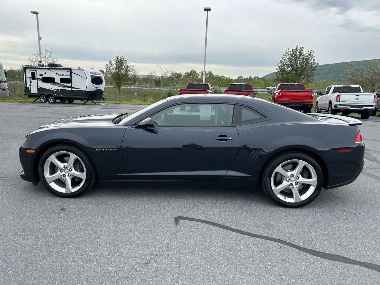 Used 2014 Chevrolet Camaro SS RWD image 4