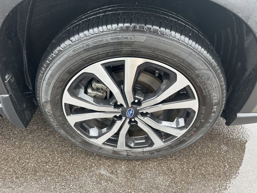 Certified 2023 Subaru Forester Limited image 33