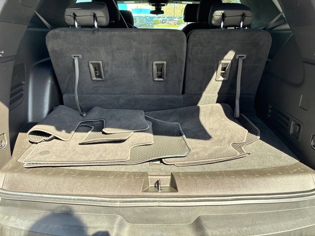 Used 2023 Chevrolet Traverse LT AWD/4WD image 21