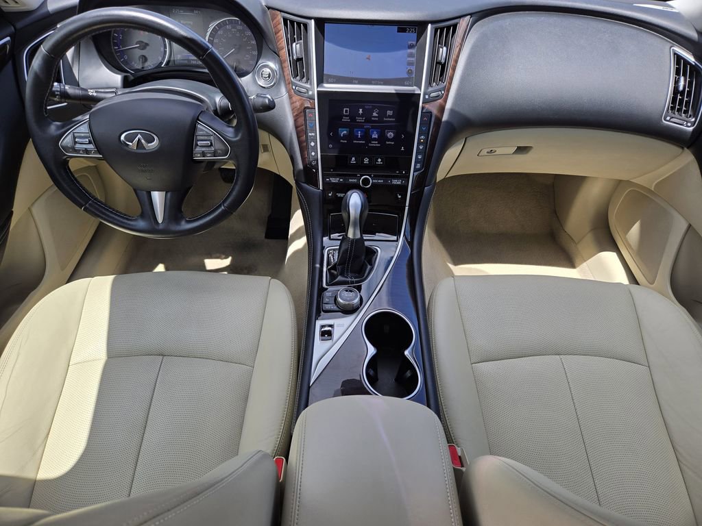 Used 2015 INFINITI Q50 Premium w/ Deluxe Touring Package RWD image 5
