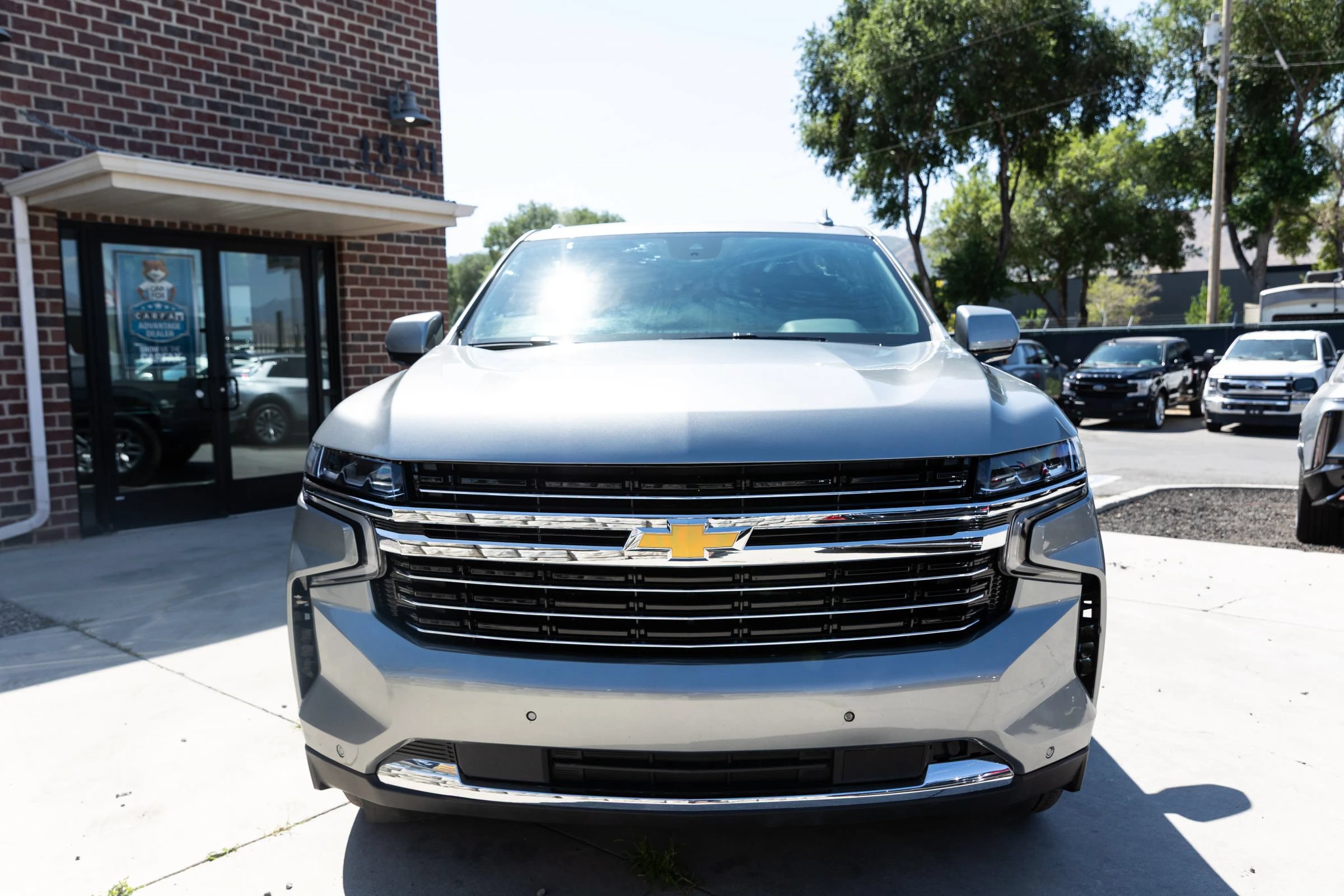 Used 2024 Chevrolet Suburban LS w/ Driver Alert Package AWD/4WD image 2