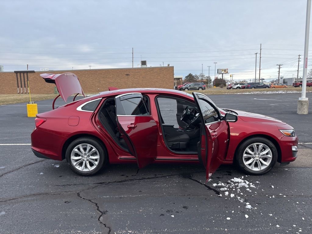 Used 2024 Chevrolet Malibu LT image 18