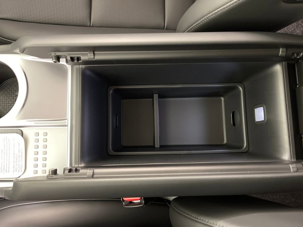 New 2026 Hyundai Ioniq 9 SEL image 25