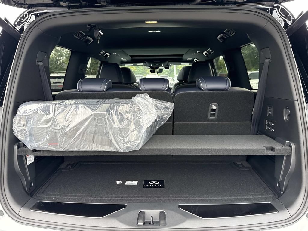 New 2027 INFINITI QX80 Sensory AWD/4WD image 21