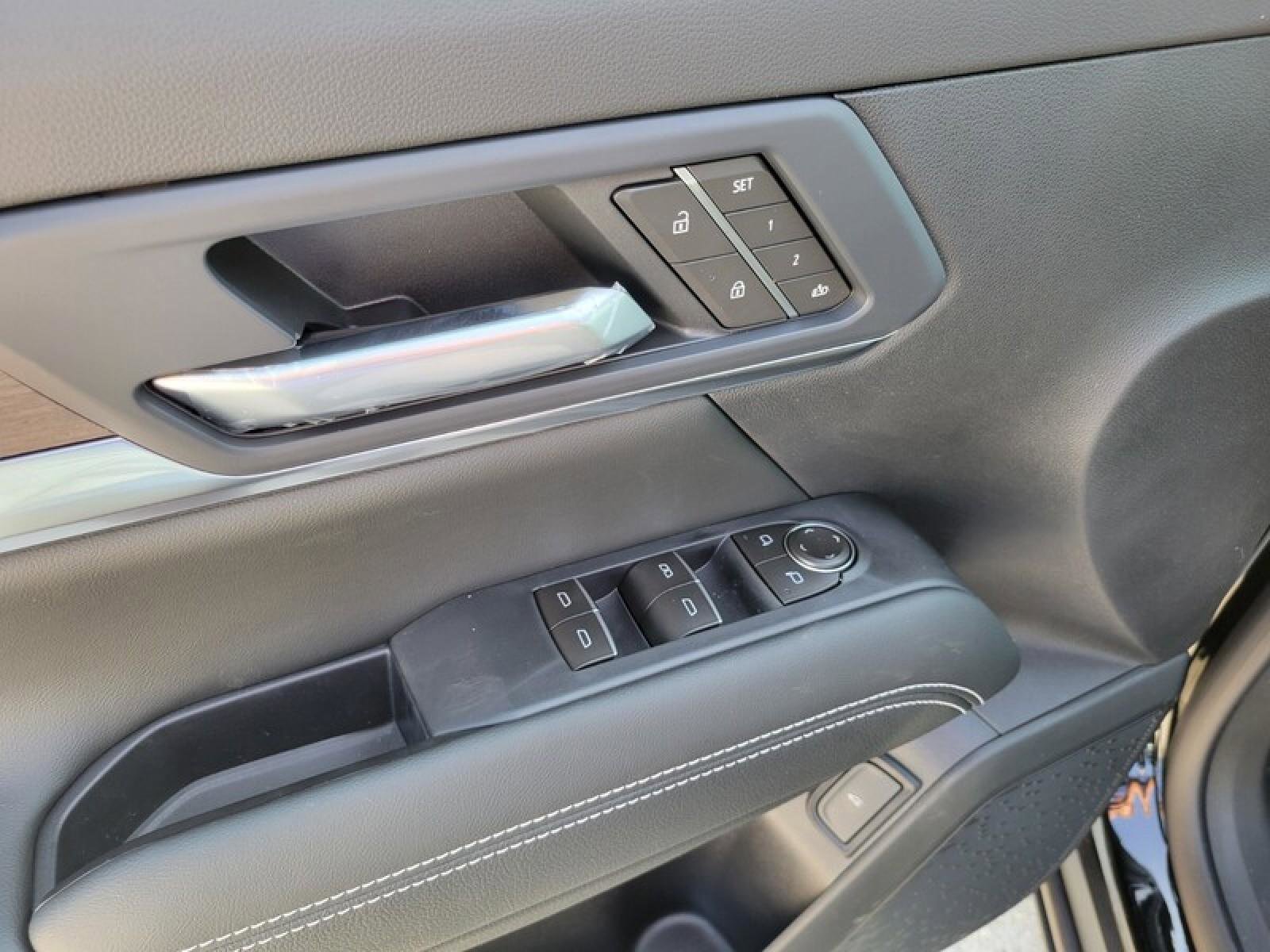 New 2026 GMC Terrain Denali w/ LPO, Floor Liner Package image 14