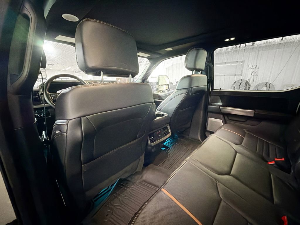 Used 2023 Ford F250 Platinum AWD/4WD image 9