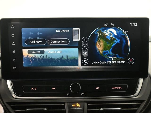 Used 2024 Nissan Altima 2.5 SR w/ SR Premium Package image 15