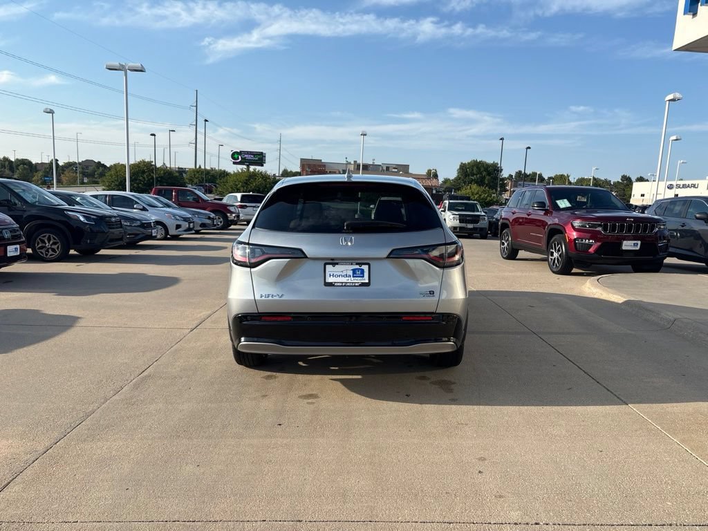 Used 2025 Honda HR-V EX-L image 6