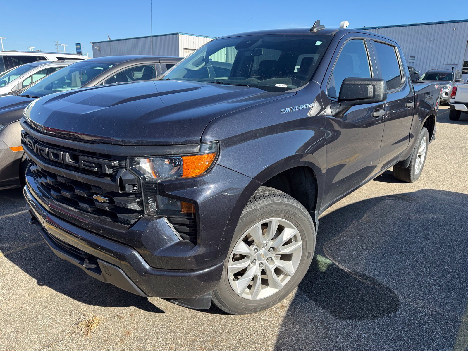 Used 2023 Chevrolet Silverado 1500 Custom AWD/4WD image 5