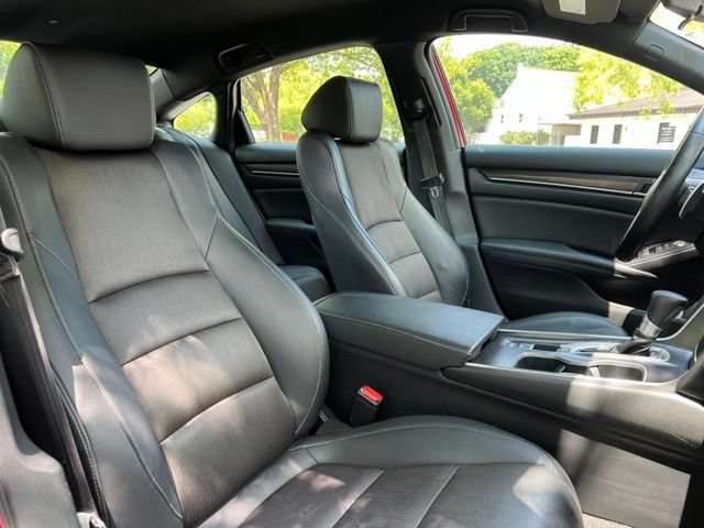 Used 2019 Honda Accord Sport image 24