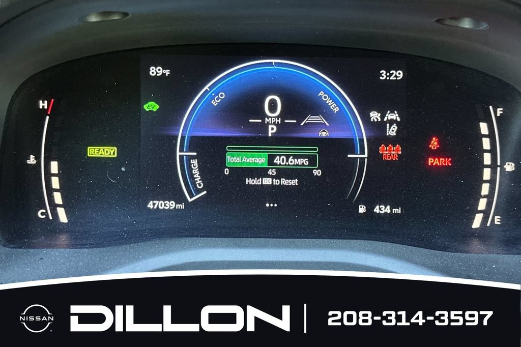Used 2025 Toyota Camry SE FWD image 23