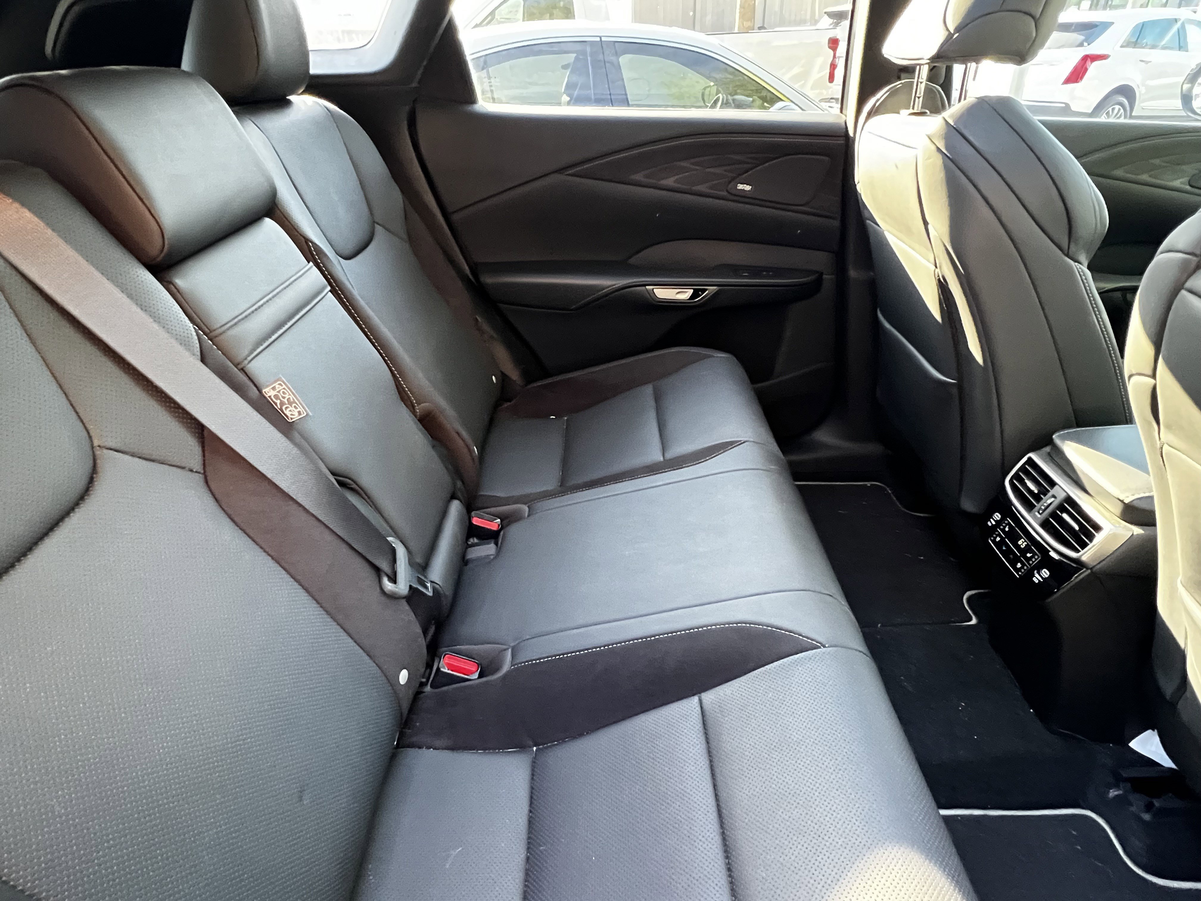 Used 2023 Lexus RX 500h F Sport w/ Cold Area Package image 40