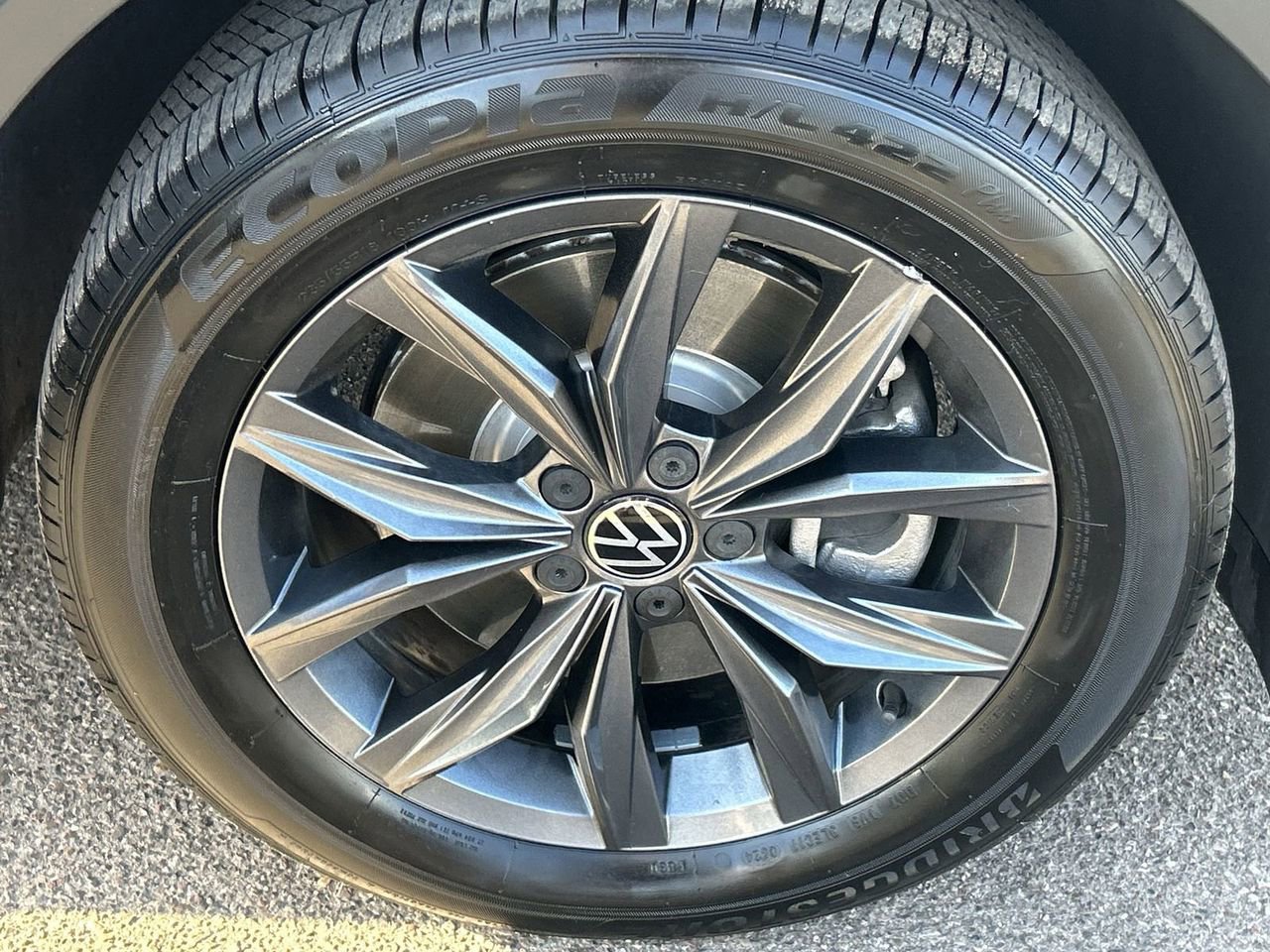 Certified 2023 Volkswagen Tiguan SE FWD image 7