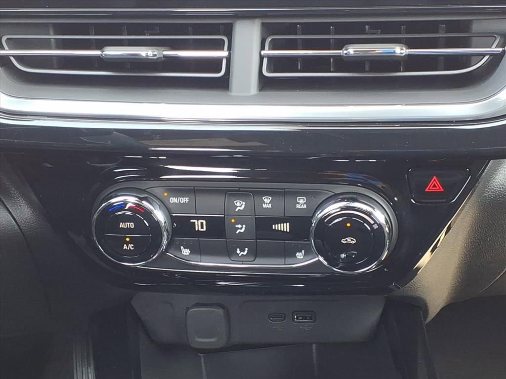 New 2026 Chevrolet Trax RS w/ Driver Confidence Package image 18