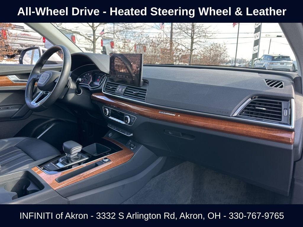 Used 2023 Audi Q5 2.0T Premium w/ Convenience Package image 24