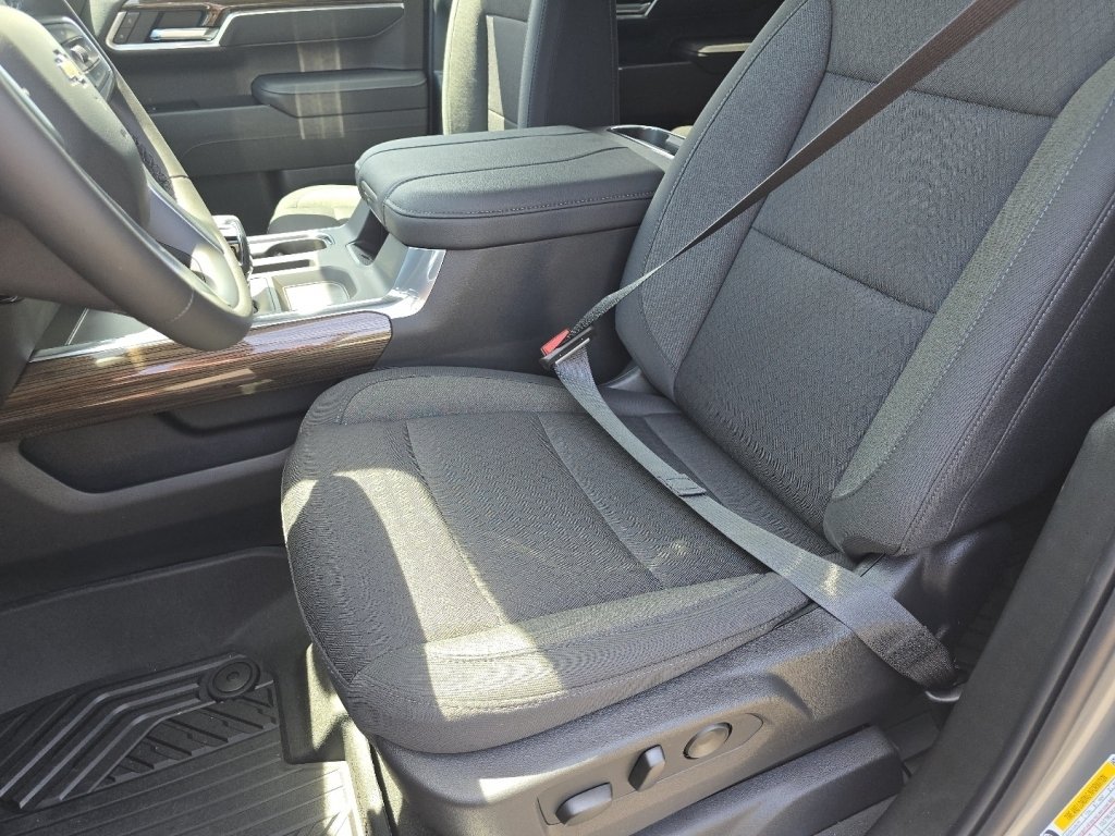 New 2026 Chevrolet Silverado 1500 LT AWD/4WD image 13