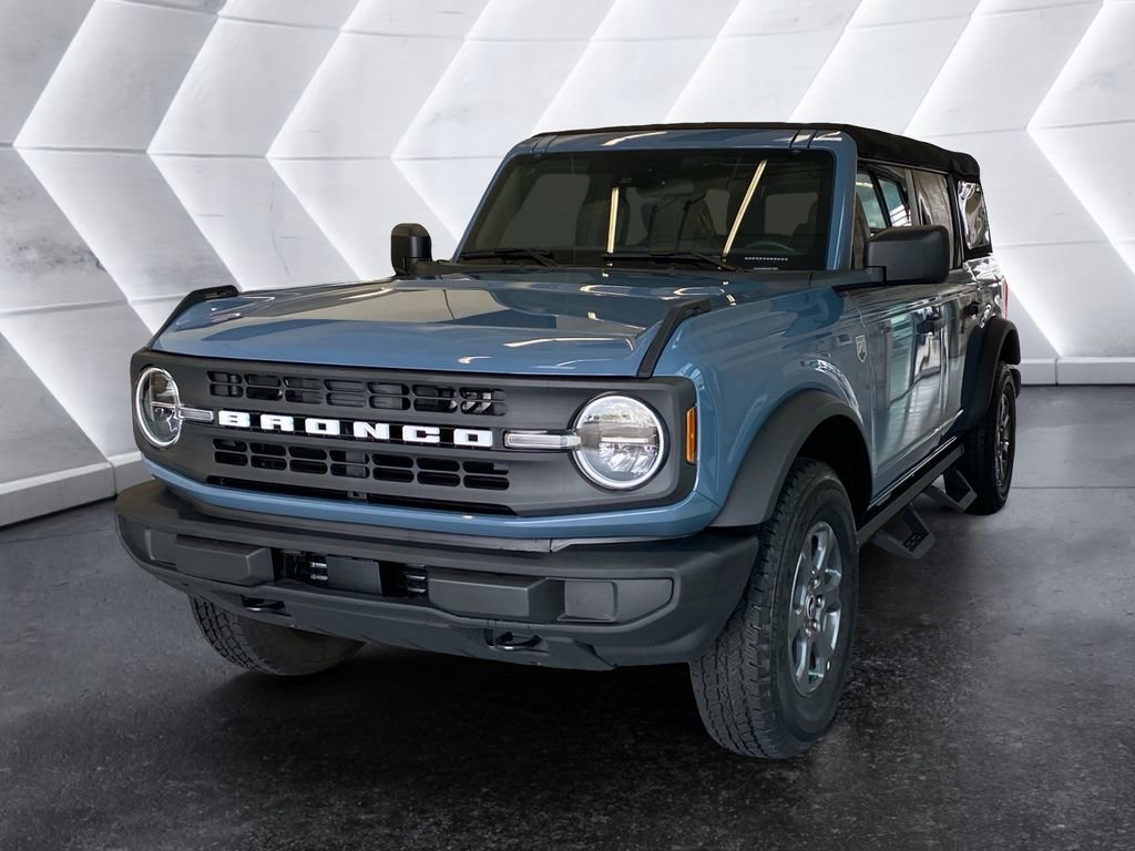 Used 2025 Ford Bronco Big Bend image 3