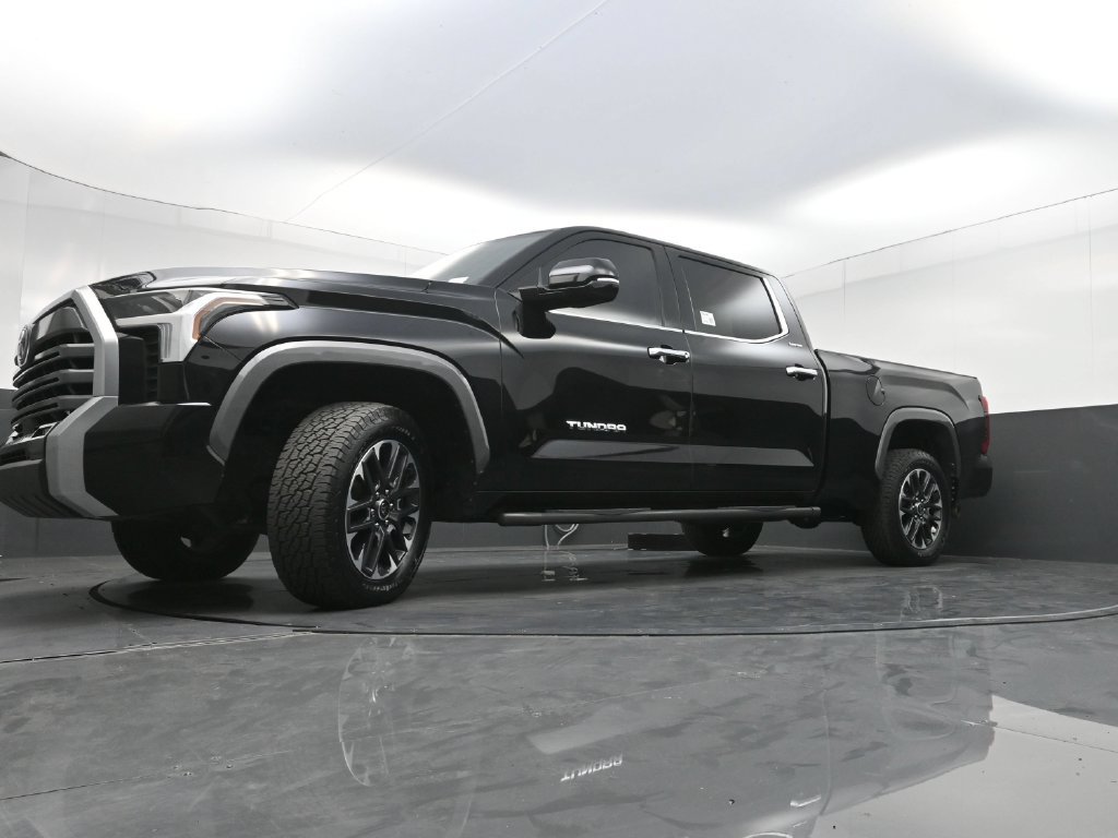 Used 2024 Toyota Tundra Limited w/ Power Package AWD/4WD image 30