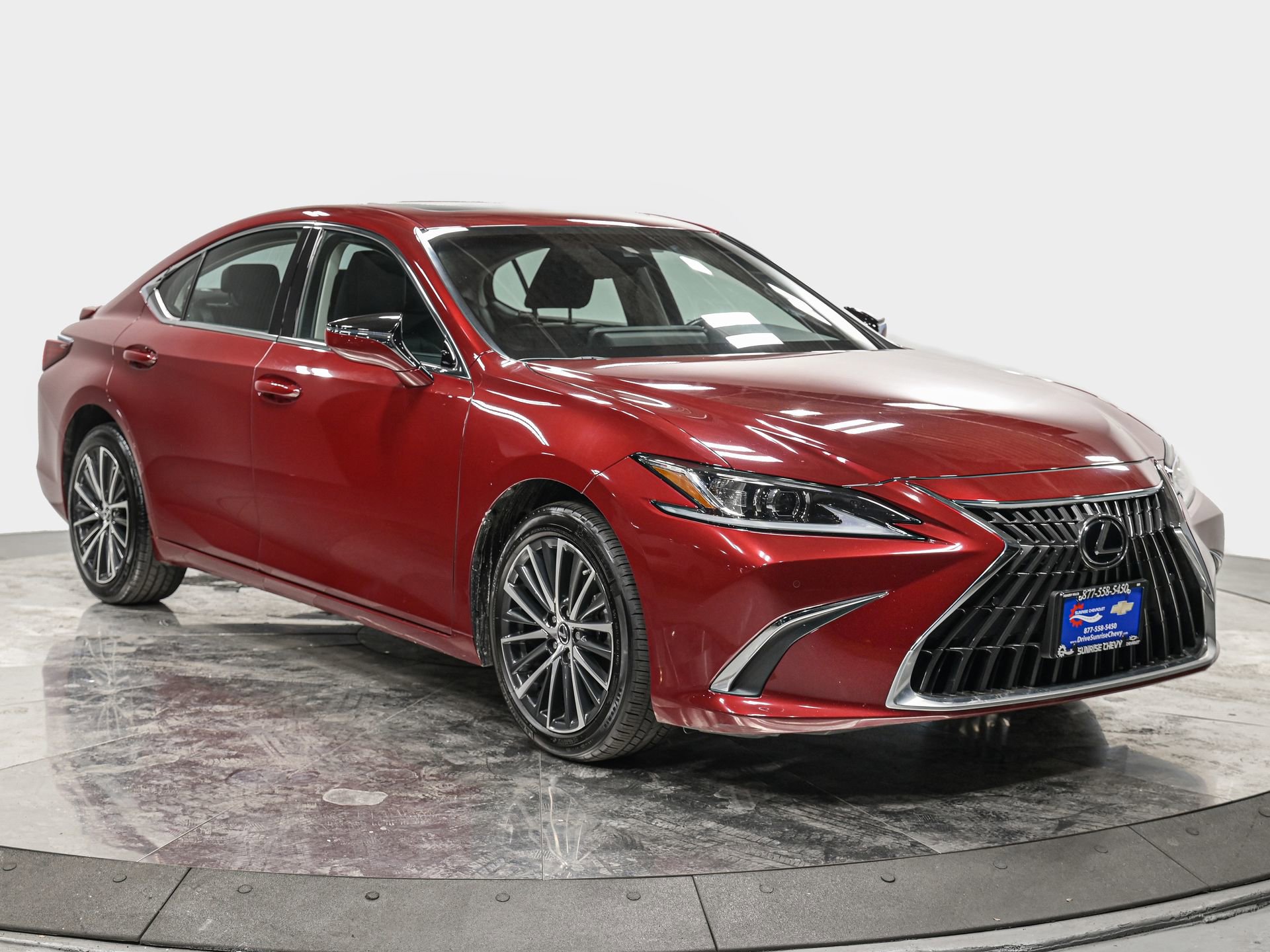 Used 2023 Lexus ES 250 w/ Premium Package image 8