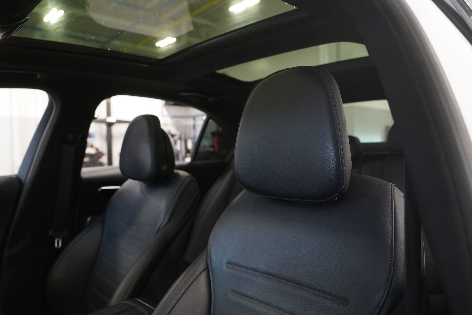 Certified 2022 Mercedes-Benz C 300 4MATIC Sedan image 13