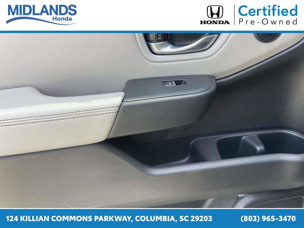 Used 2025 Honda Pilot Touring image 14