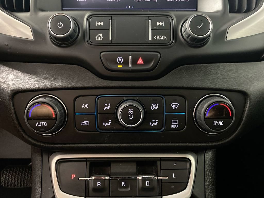 Used 2023 GMC Terrain SLT w/ Infotainment Package II AWD/4WD image 18